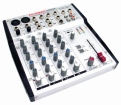 Mixer analogic Phonic AM 220