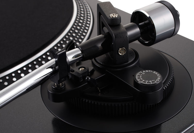 Reloop rp 2000. Reloop Rp-2000m. Релуп РП 2000 мк1. Фото Reloop turn5. Виниловый проигрыватель Reloop Rp-2000m.