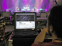 behind_laptop_to_stage_smal