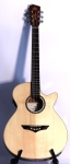 Jumbo Solo Mahon Asimetric EQ Fishman