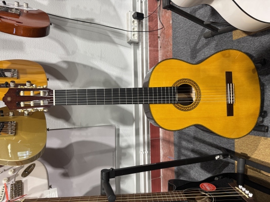 Yamaha CG192 Spruce Top