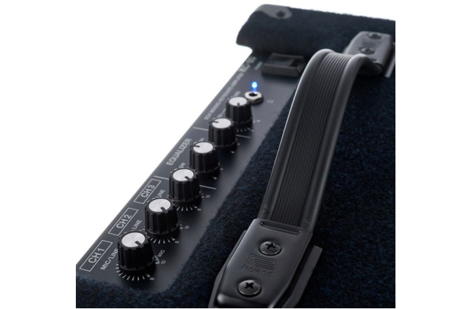 Amplificator combo clape Roland KC-80