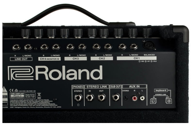 Amplificator combo pentru clape Roland KC-400