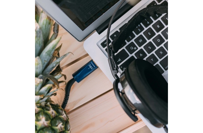 Amplificator de casti si DAC  Audioquest DragonFly Cobalt