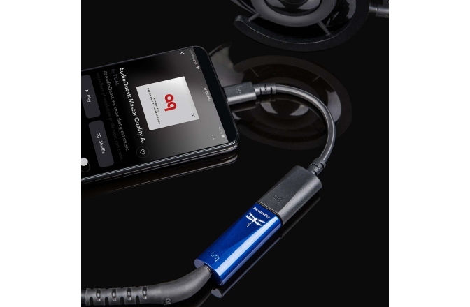 Amplificator de casti si DAC  Audioquest DragonFly Cobalt