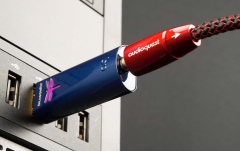 Amplificator de casti si DAC  Audioquest DragonFly Cobalt