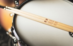 Bețe pentru Tobe Meinl Hybrid 5B Wood Tip Drumstick - Hard Maple