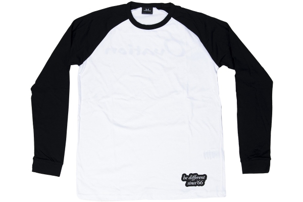 Merch S