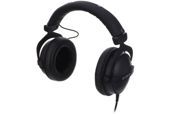 Beyerdynamic DT-770 M