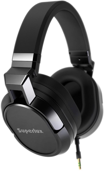 Superlux HD685