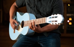 Chitară Clasică Ortega Gaucho Sky Blue + Bag