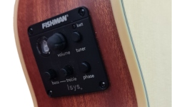 Chitară electro-acustică Hora Reghin Jumbo Molid Solid / Mahon Asim EQ Fishman Slim Satin