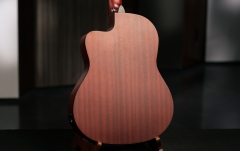 Chitară electro-clasică Ortega Family Thinline Cutaway RCE125MMSN