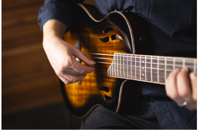 Chitară Electro-Clasică Ortega TourPlayer DeLuxe Nylon Acacia Burst + Gig Bag