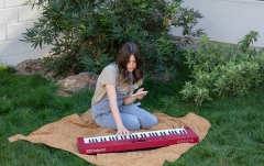 Claviatură cu aranjor Roland GO:KEYS 3 Dark Red