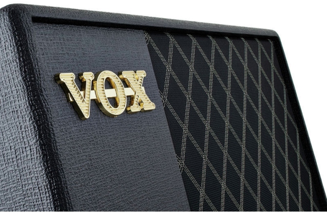 Combo hibrid pentru chitara electrica VOX VT40X
