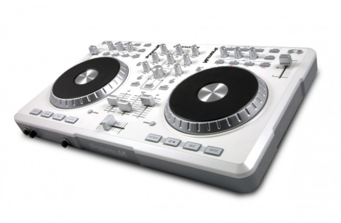 Consola Midi Dj Numark Mixtrack Pro White