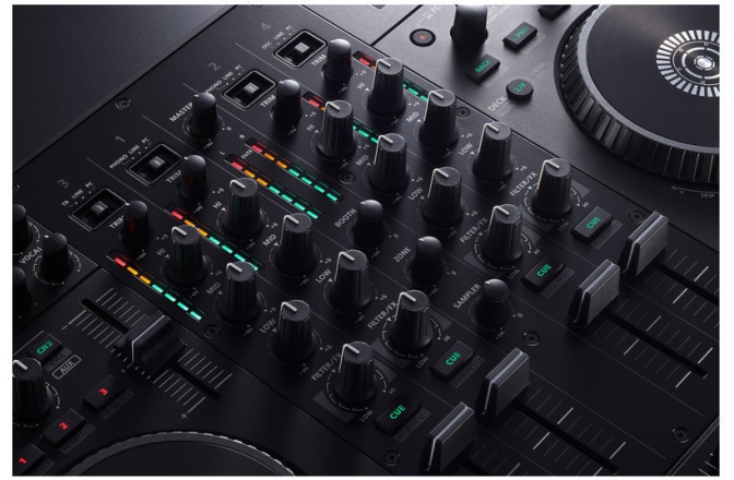 Controller DJ profesional Roland DJ-707M