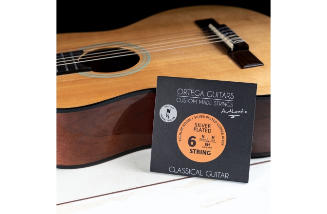 Corzi chitară clasică Ortega CMS Authentic for Classical Guitar - 1/2 Scale / Regular Nylon / Normal Tension .028/.043
