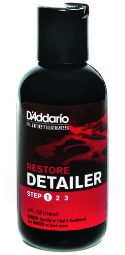 Daddario Restore - Cleaning Cream Polish Step1
