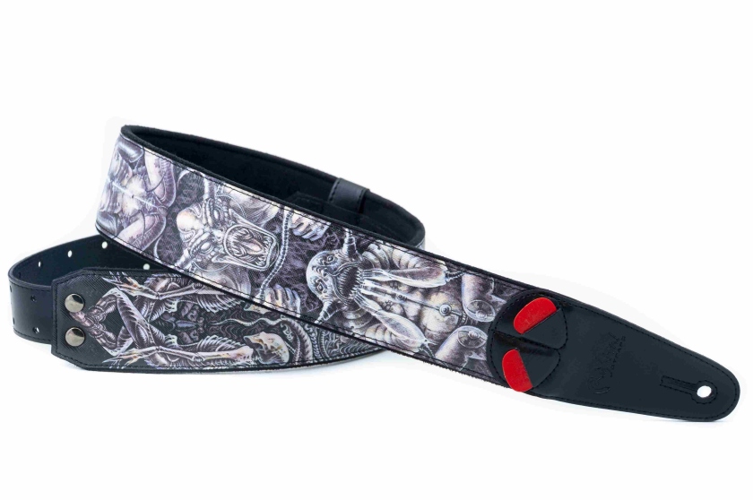RightOn Seven Black