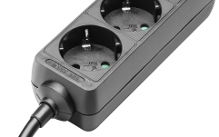 Distribuitor de curent Adam Hall 3-Outlet Power Strip 5m