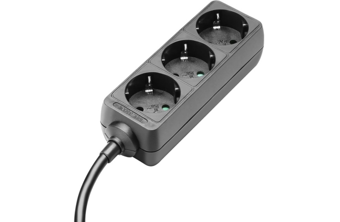 Distribuitor de curent Adam Hall 3-Outlet Power Strip 5m