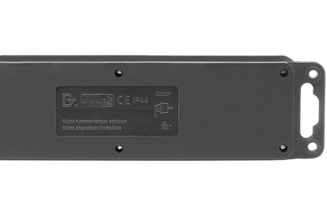 Distribuitor de Curent Adam Hall 3-Outlet Power Strip IP44 8747 IP 3