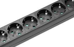 Distribuitor de Curent Adam Hall Power Strip 6-way 1.4m 8747 X 6