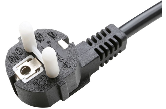 Distribuitor de Curent Adam Hall Power Strip 6-way 5m 8747 X 6 M5