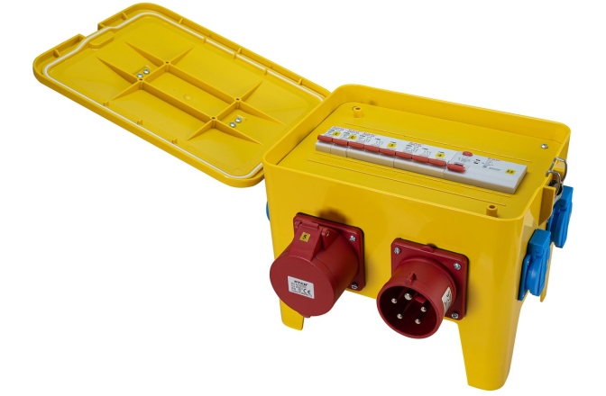 Distribuitor portabil de curent  Eurolite SBPO-3240B Power Distributor