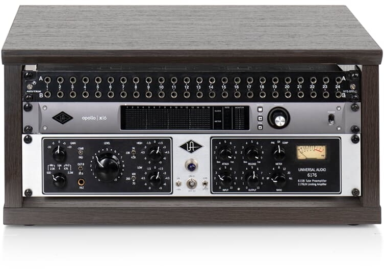 Gator Frameworks Desktop 4U Studio Rack BRN
