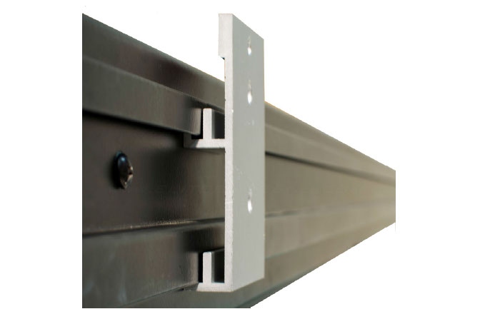 Ecran proiectie electric cu montare pe perete sau tavan Elitescreens Saker SKT110UHW-E12