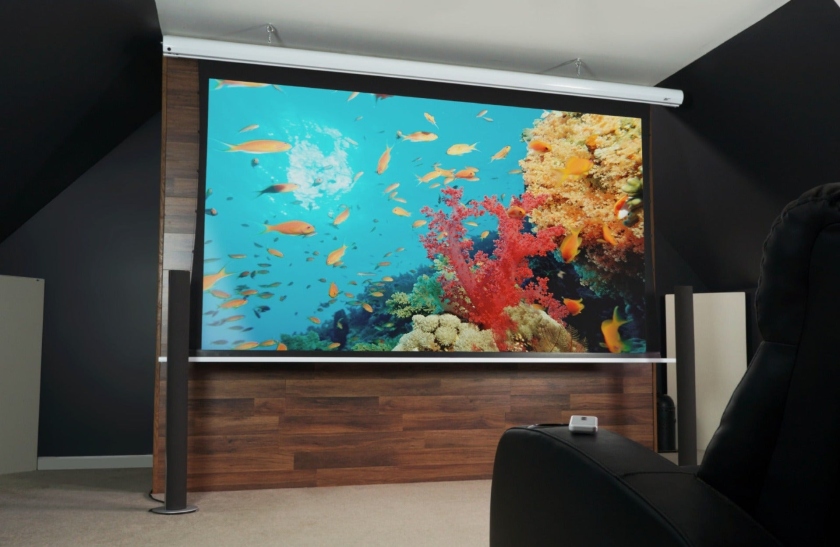 Elitescreens 221.5 x 124.5 cm Tensionat Saker SKT100XHW-E12 16:9