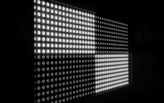 Efect de lumini LED Strobe, Blinder si Wash Light Cameo Thunder Wash 600 W