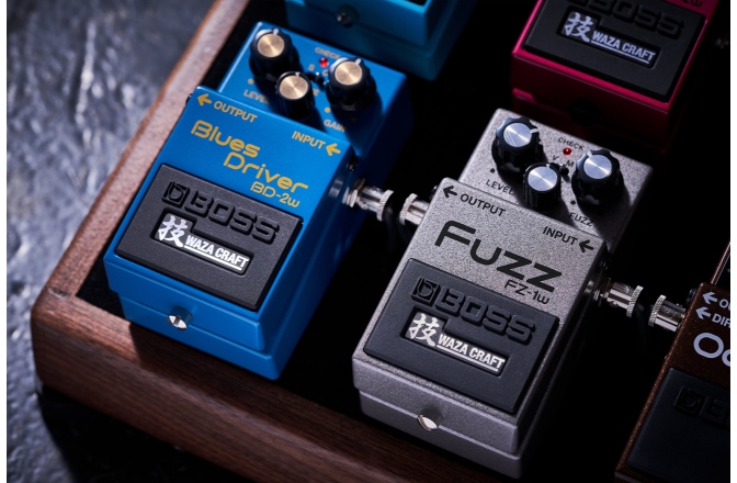 Efect fuzz Boss FZ-1W