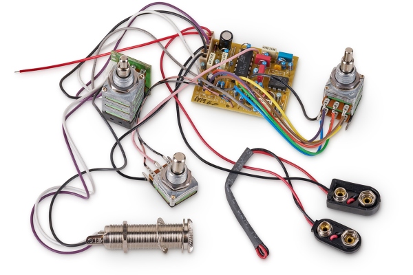 MEC Pickups  60023-18 - Active BEC 3 Electronics For Active Pickups - 18V - (Vol+Bal PP / T+B / M)