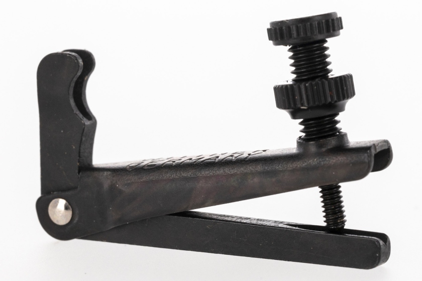 Wittner Fixuri viola black