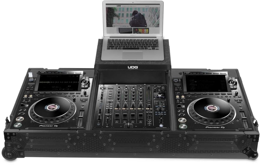 UDG Ultimate Flight Case Set CDJ-3000/A9 Plus - Laptop Shelf + Wheels