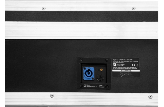 Flightcase PRO pentru 8 x AKKU UP-4, cu functie de incarcare Roadinger Flightcase 8x AKKU UP-4 QuickDMX with charging function
