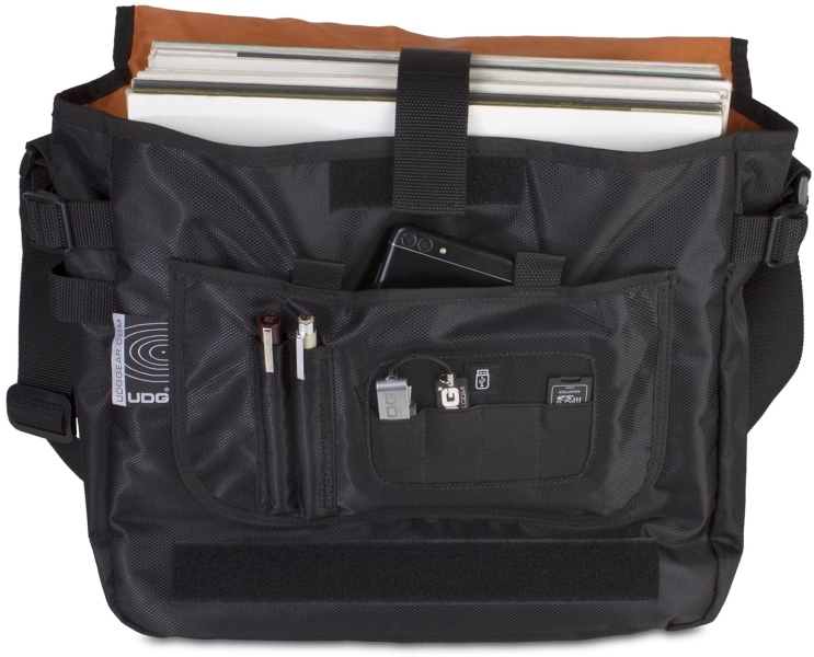UDG Ultimate CourierBag B/O