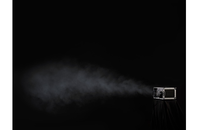 Hazer de înaltă performanță în flightcase Antari F-2 Fazer