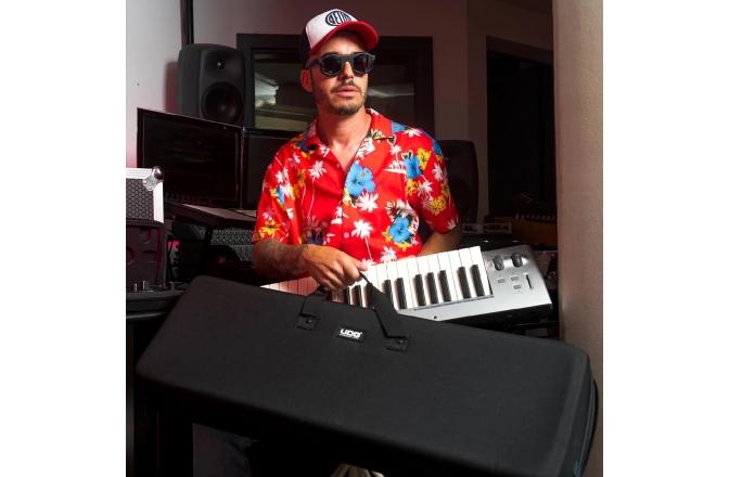 Husă rigidă claviaturi UDG UDG Creator Hardcase Keyboard 49