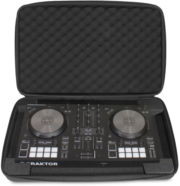 UDG Creator Hardcase NI Traktor Kontrol S4 mk3 / S2 mk3