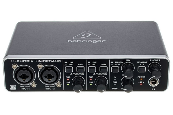 Behringer U-Phoria UMC-204 HD