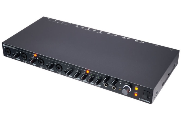 Steinberg UR816C
