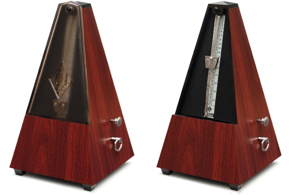 810K Series 812K - Mahogany Grain