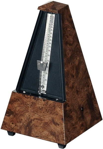 Wittner Forma de piramida Radacina lemn 855001