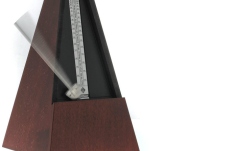 Metronom Wittner Metronom Formă de piramidă Culoare mahon. Mat 801M