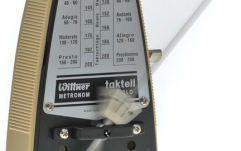 Metronom Wittner Metronom Piccolo Culoarea fildesului 832